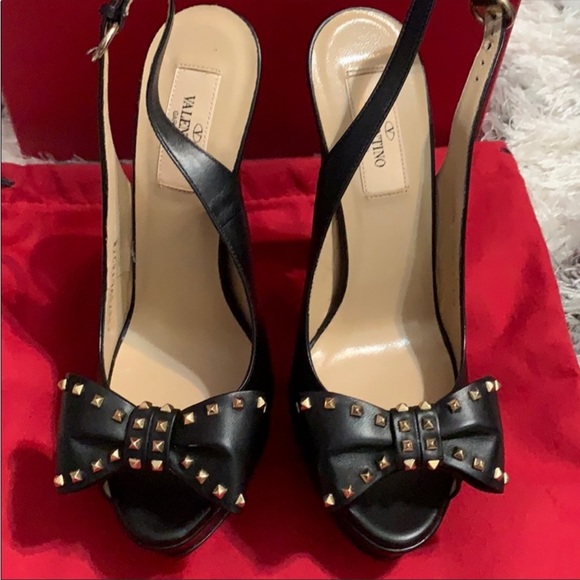Authentic Valentino Rock Studded platform heels - Picture 2 of 8